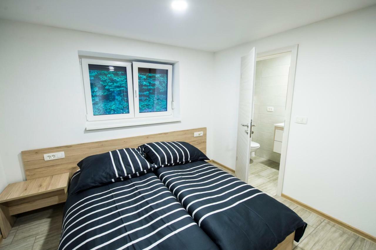 Guesthouse Ursa Preddvor Exterior photo